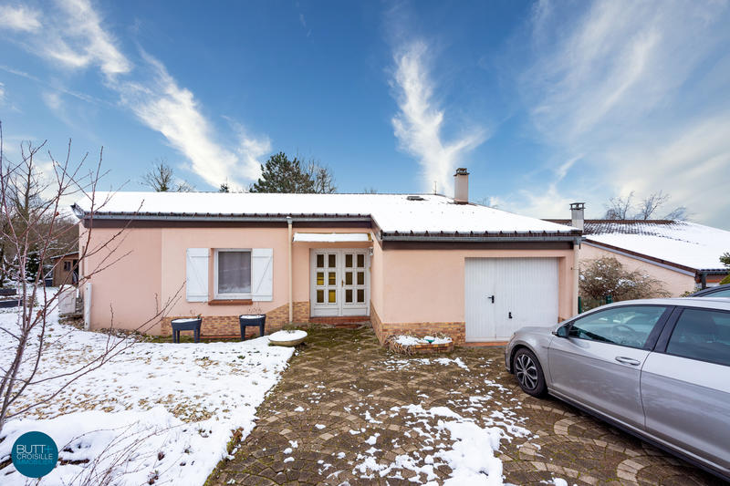 Maison - 180 m² - 8 pièces