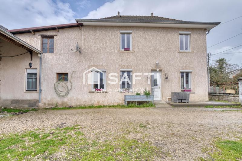 Maison - 104 m² - 5 pièces