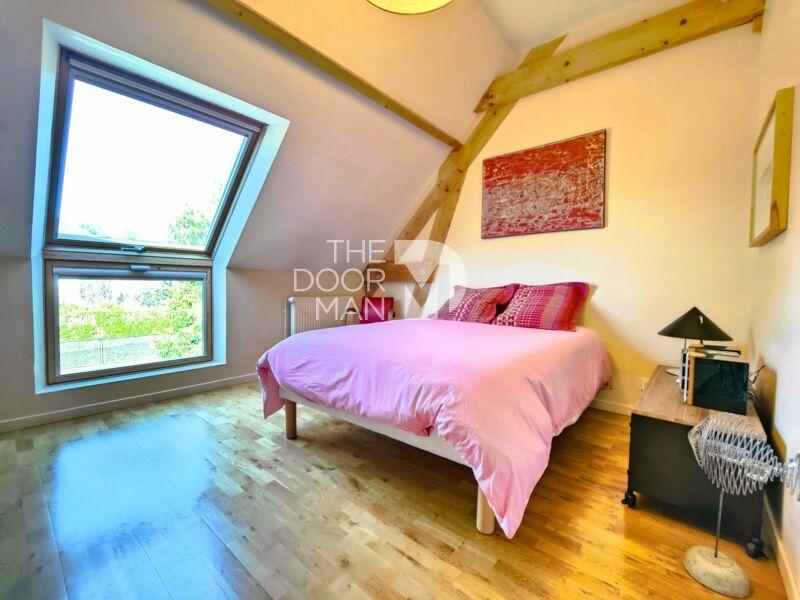 Maison d'architecte - 150 m² - 8 pièces