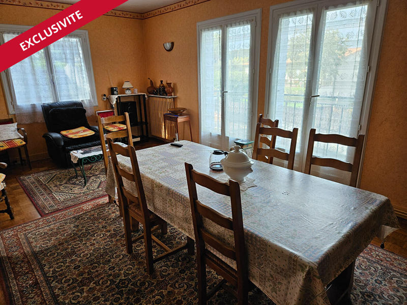 Maison - 98 m² - 5 pièces