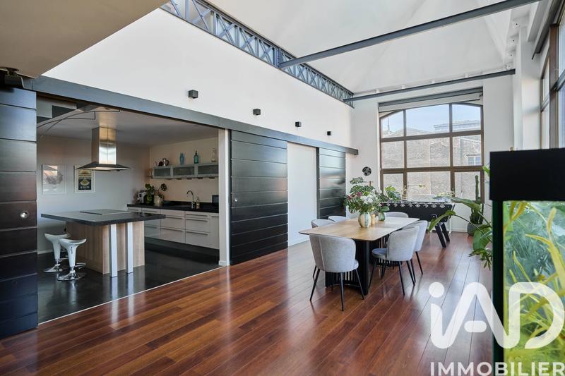 Loft - 210 m² - 5 pièces