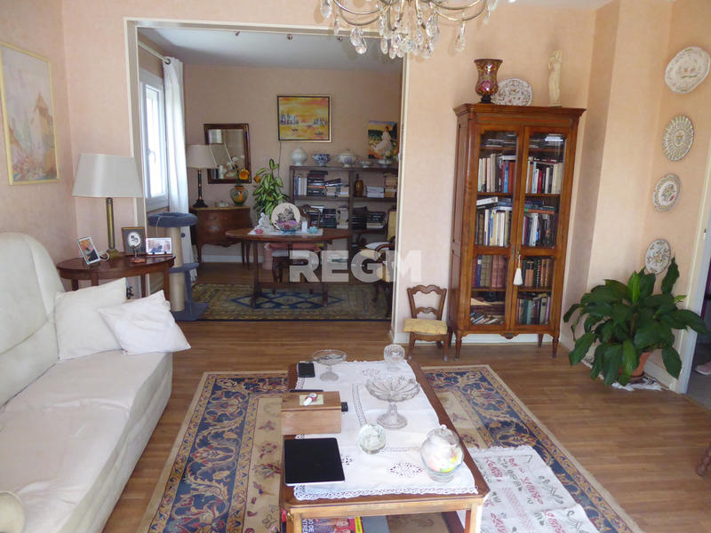 Maison - 160 m² - 7 pièces