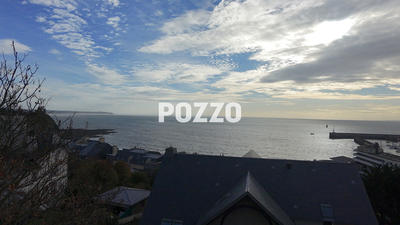 Maison - 240 m² - 9 pièces