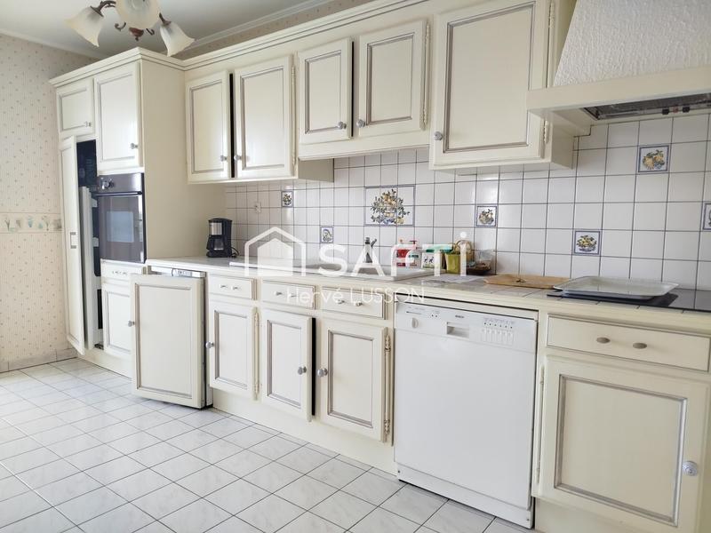 Appartement - 104 m² - 5 pièces