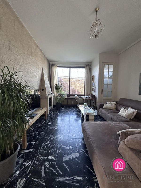 Maison - 190 m² - 7 pièces