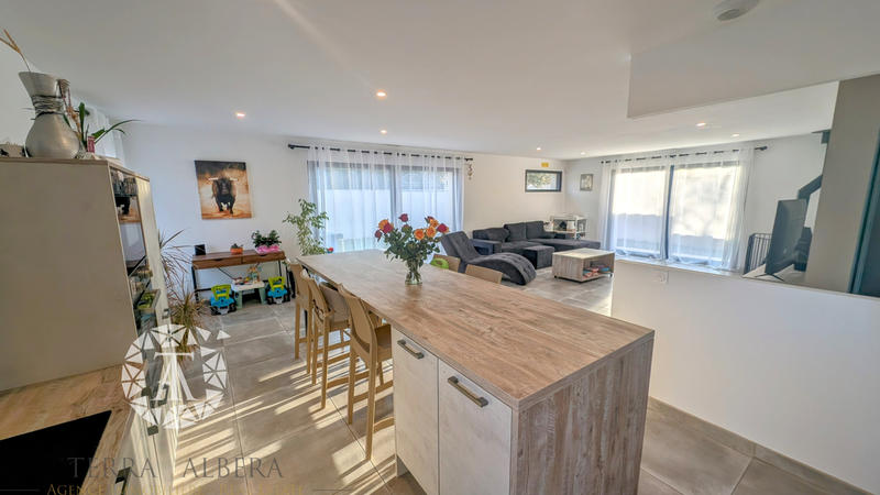 Villa - 123 m² - 4 pièces