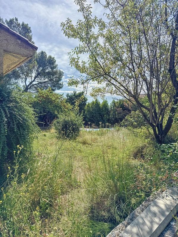 Villa - 308 m² - 10 pièces