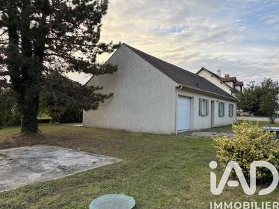 Maison - 88 m² - 4 pièces