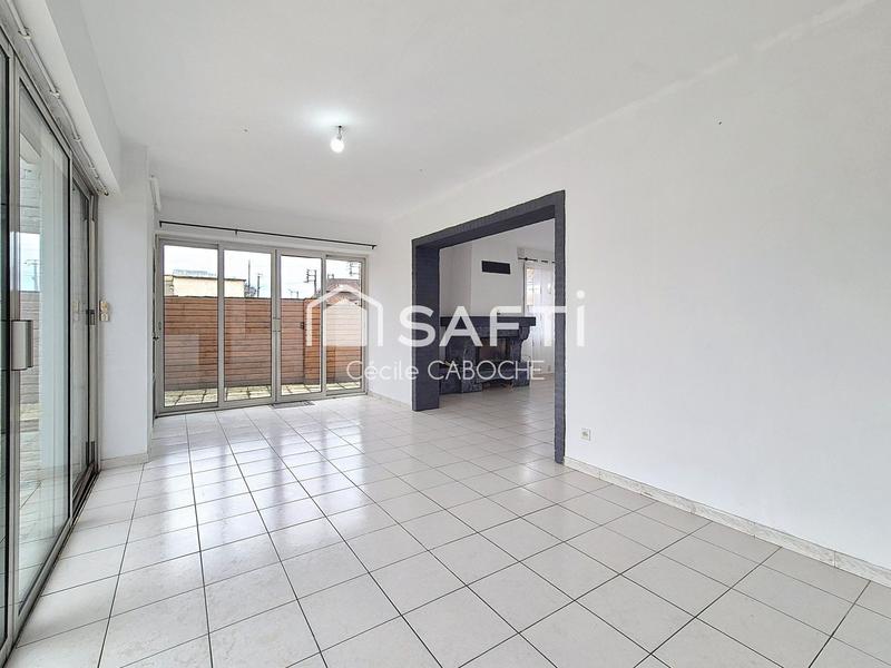 Maison - 223 m² - 7 pièces