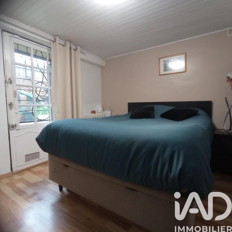 Maison - 90 m² - 5 pièces