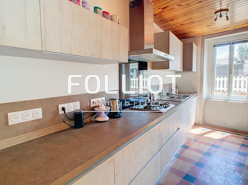 Maison - 110 m² - 4 pièces