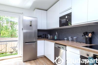 Chambre - 11 m² - 1 pièce