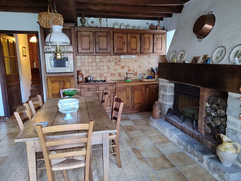 Maison - 110 m² - 4 pièces