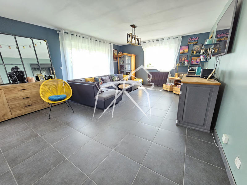 Maison - 171 m² - 7 pièces