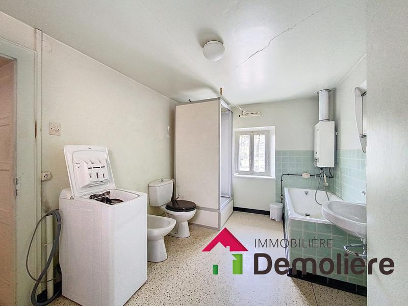 Maison - 212 m² - 7 pièces