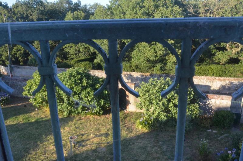 Maison - 460 m² - 20 pièces