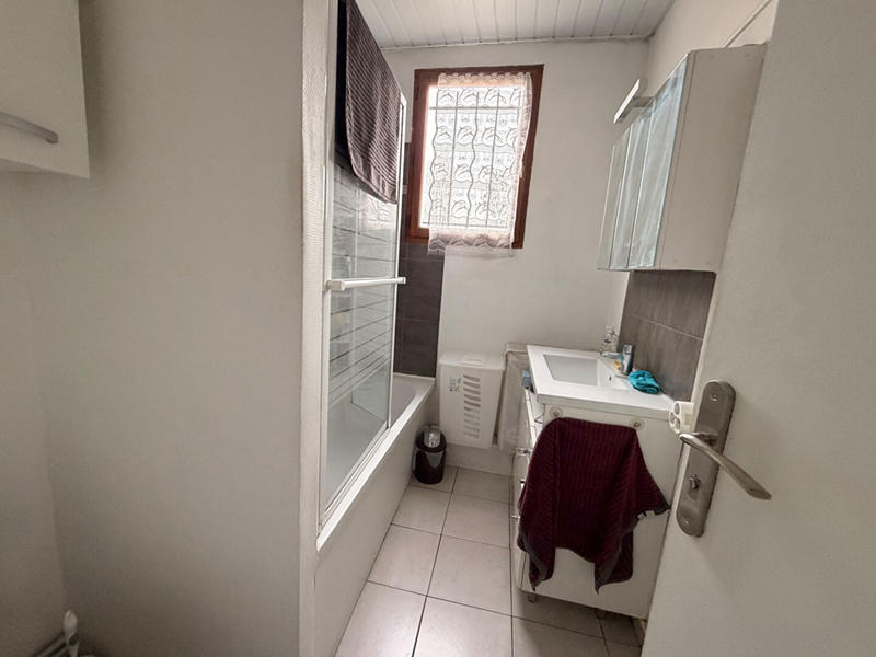 Maison - 80 m² - 5 pièces