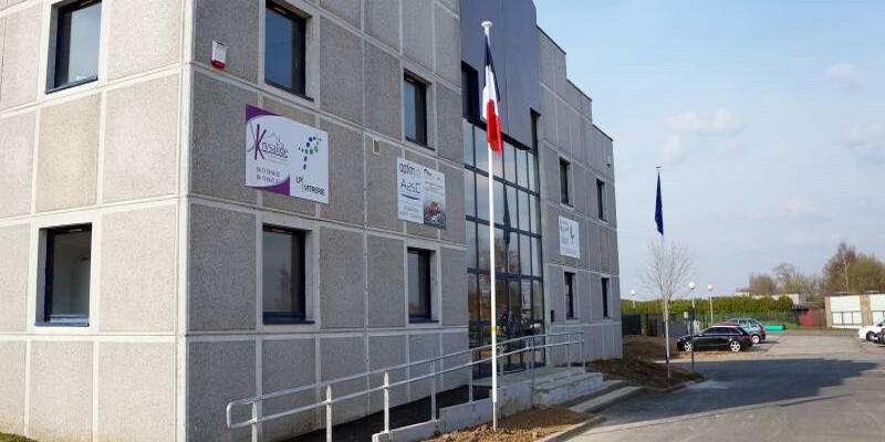 Local commercial - 1 900 m²