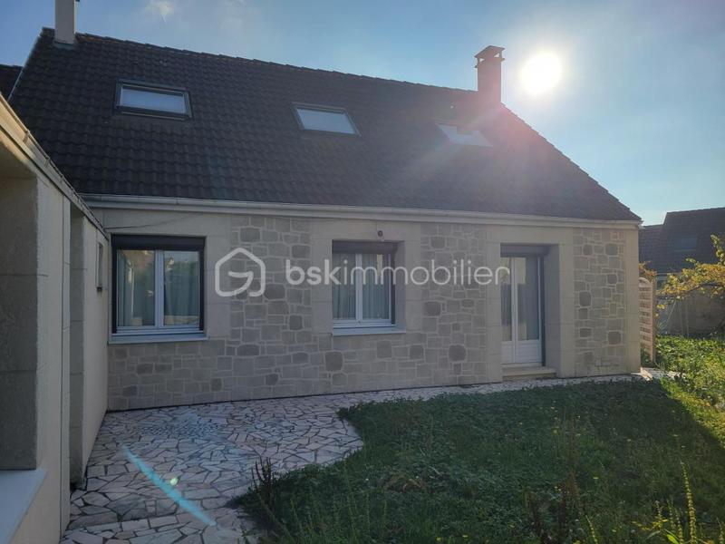 Pavillon - 124 m² - 7 pièces