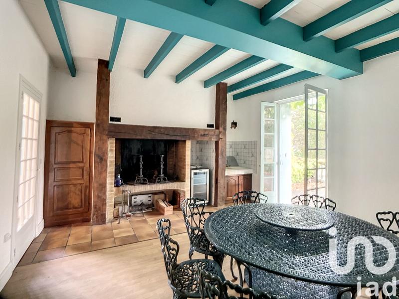 Maison de village - 225 m² - 10 pièces