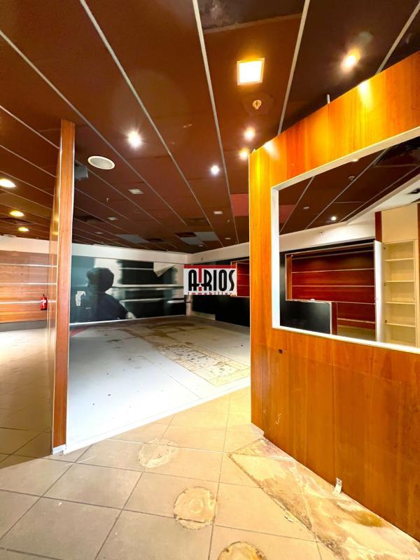 Local d'activité / Entrepôt - 650 m²