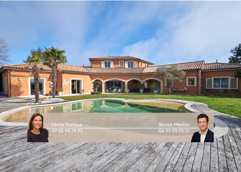 Villa - 536 m² - 10 pièces