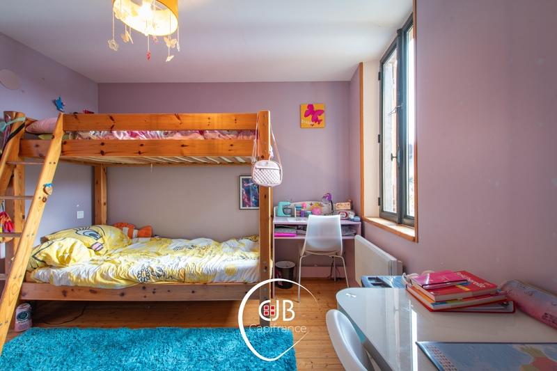 Maison - 95 m² - 4 pièces