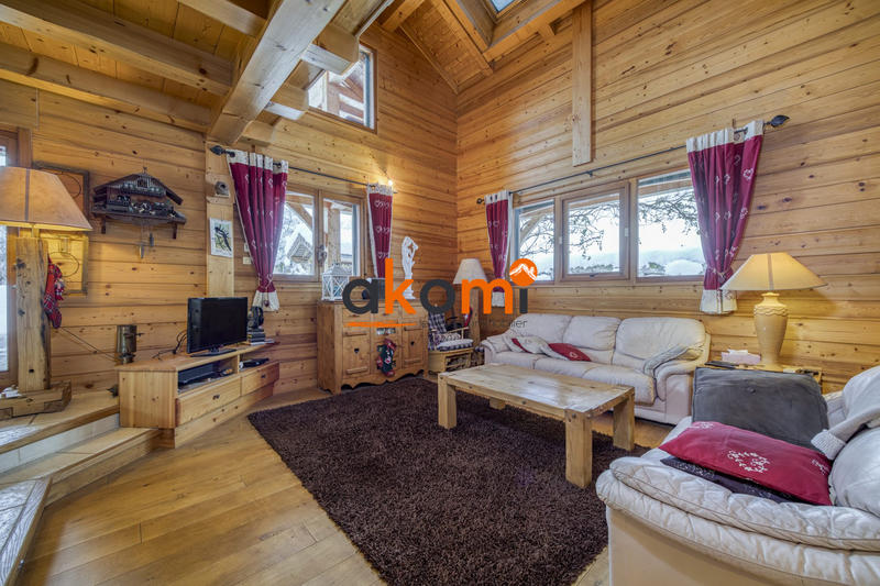 Châlet - 387 m² - 14 pièces