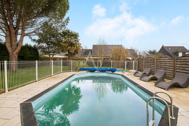 Maison - 136 m² - 6 pièces