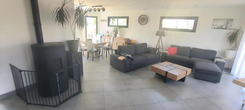 Maison contemporaine - 172 m² - 5 pièces
