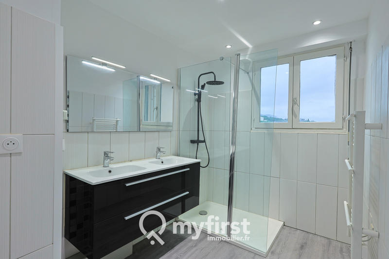 Appartement - 55 m² - 3 pièces