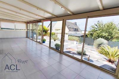 Maison - 158 m² - 7 pièces