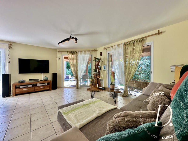 Maison contemporaine - 85 m² - 4 pièces