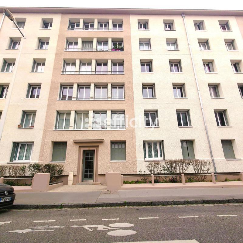 Appartement - 68 m² - 4 pièces