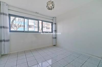 Appartement - 75 m² - 4 pièces