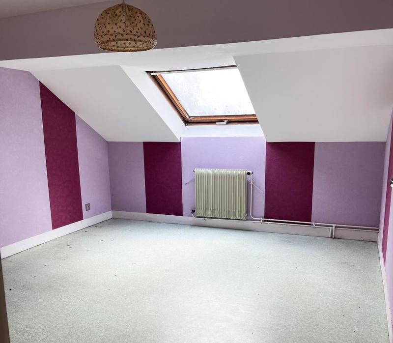 Maison - 98 m² - 5 pièces