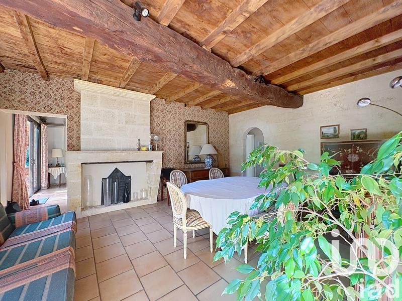 Maison - 460 m² - 12 pièces