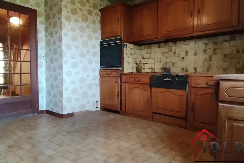 Maison - 148 m² - 9 pièces