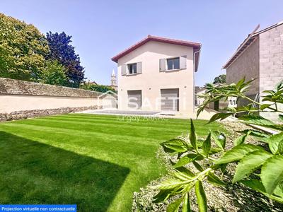 Maison - 103 m² - 4 pièces