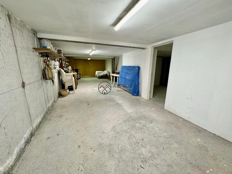 Châlet - 196 m² - 7 pièces