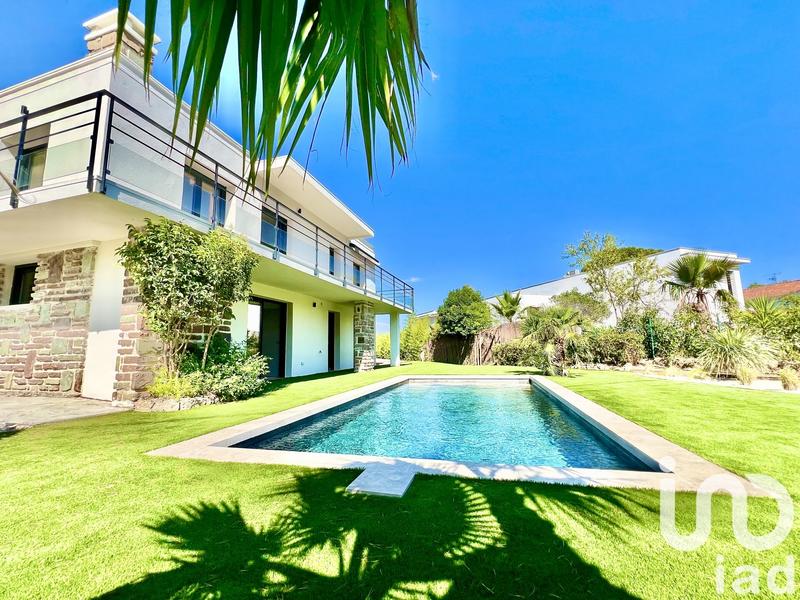 Maison - 175 m² - 7 pièces