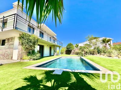 Maison - 175 m² - 7 pièces