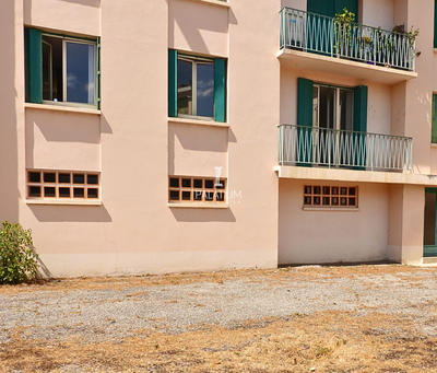 Appartement - 75 m² - 4 pièces