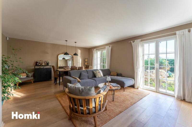 Maison - 136 m² - 5 pièces