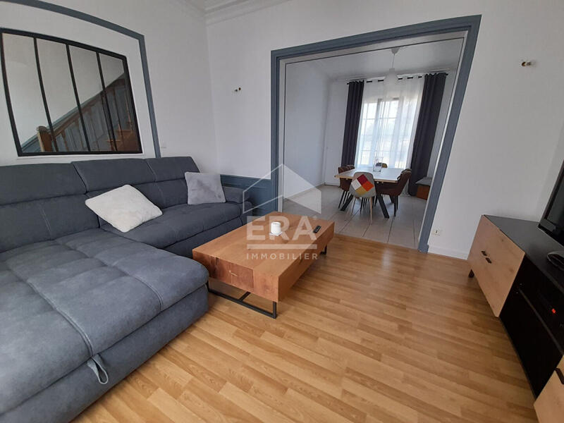 Maison - 116 m² - 8 pièces