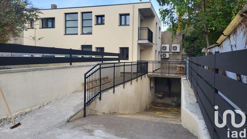 Maison - 192 m² - 10 pièces