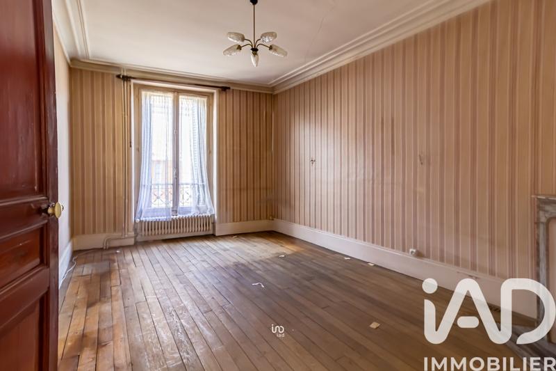 Maison - 350 m² - 7 pièces