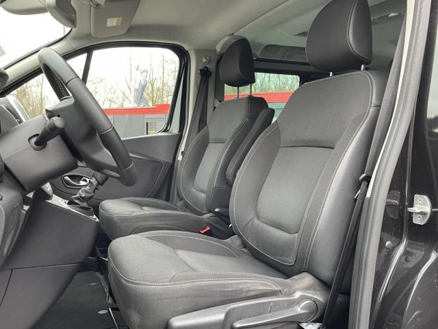 Renault Trafic Combi L2 dCi 145 Intens 8 places - Entretien complet