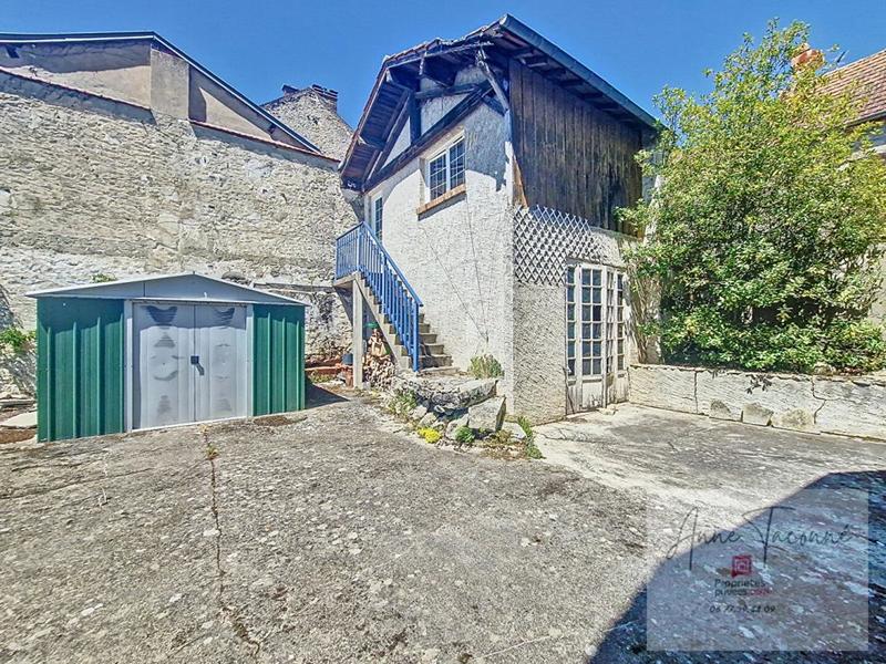 Maison - 153 m² - 10 pièces