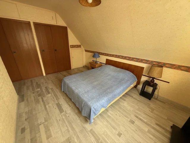 Maison - 93 m² - 4 pièces